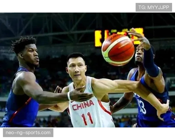FIBA和NBA规则区别是什么？详解场地尺寸、犯规判罚与进攻时间三大核心差异